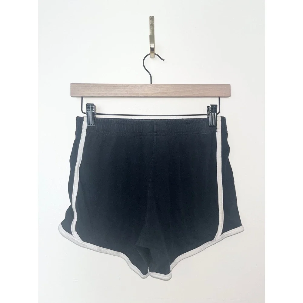 Nike Kids Black Athletic Shorts White Trim Elastic Waist‎ Drawstring
